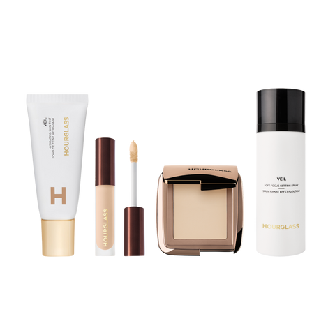 ESSENTIAL TRAVEL KIT