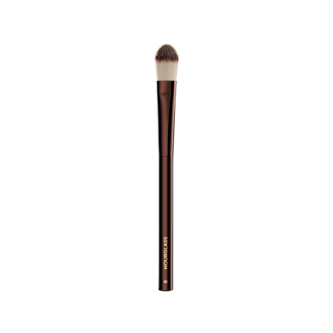 Nº 8 Large Concealer Brush